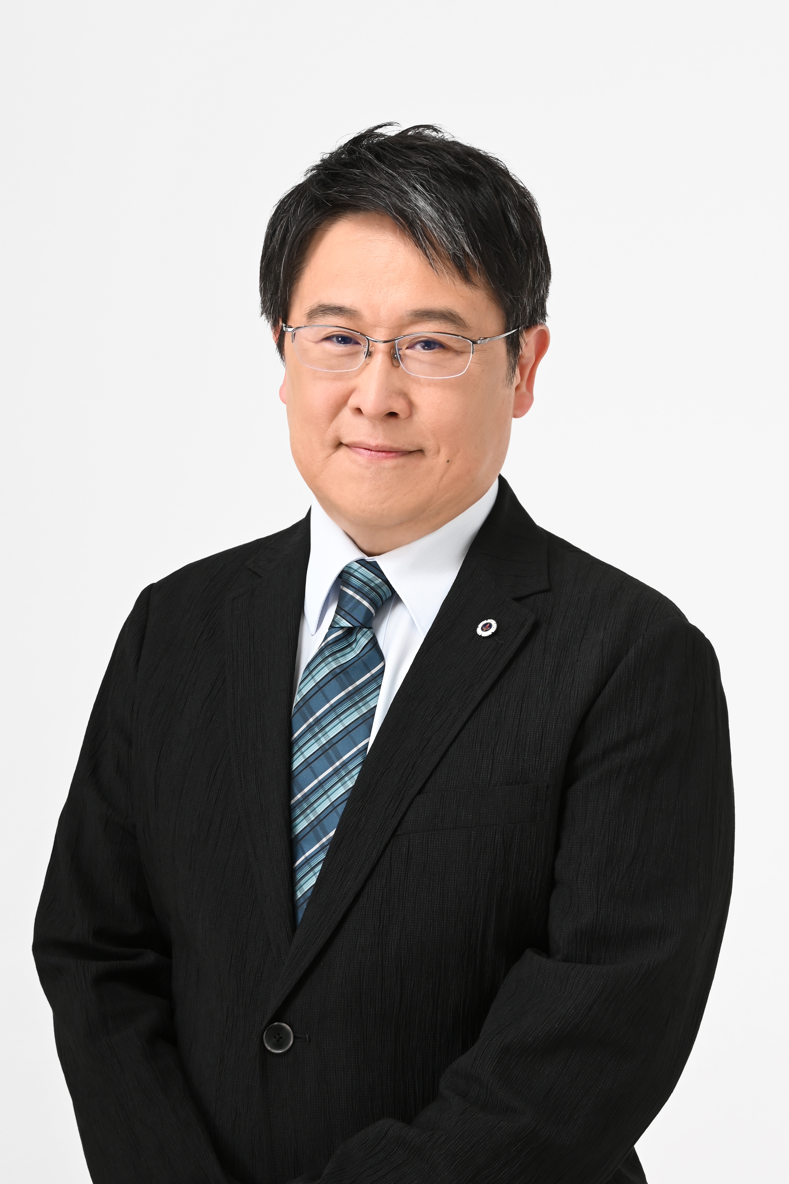 会長　秋山智弥