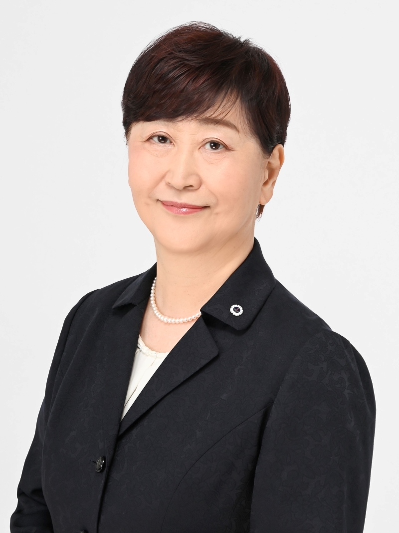 会長　高橋弘枝