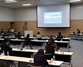 令和2年度 第1回理事会WEB会議の様子