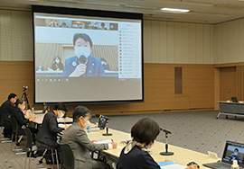 第4回理事会の様子