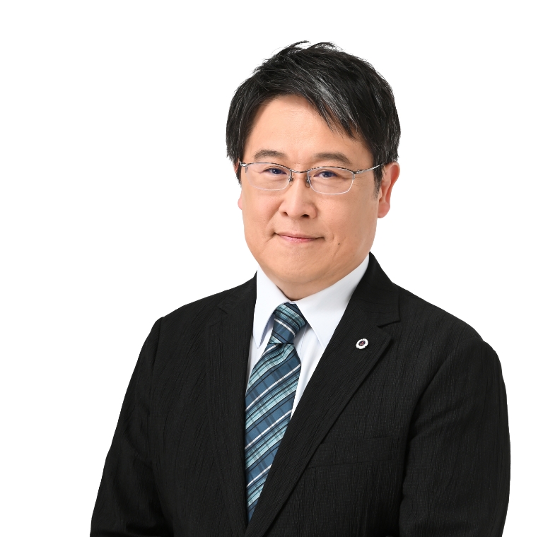 日本看護協会 会長：秋山 智弥